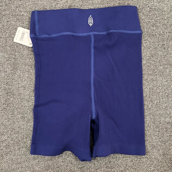 free people movement NWT “outerspace” throw shorts - Picture 4 of 4